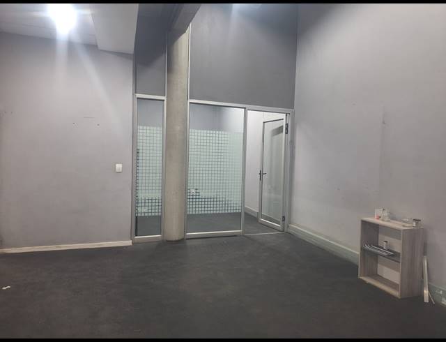 633M² WORKSHOP TO LET IN RIVERSIDE PARK